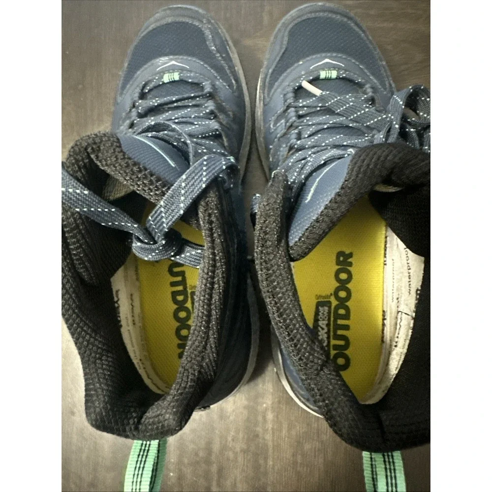 HOKA ONE ONE Womens  Tor Tech Mid Hiking Shoes Size 10 W TOR Tech Mid WP